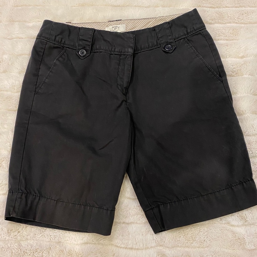 Loft dark blue Bermuda shorts size 6p